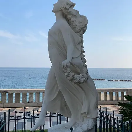 Villa Vale San Remo